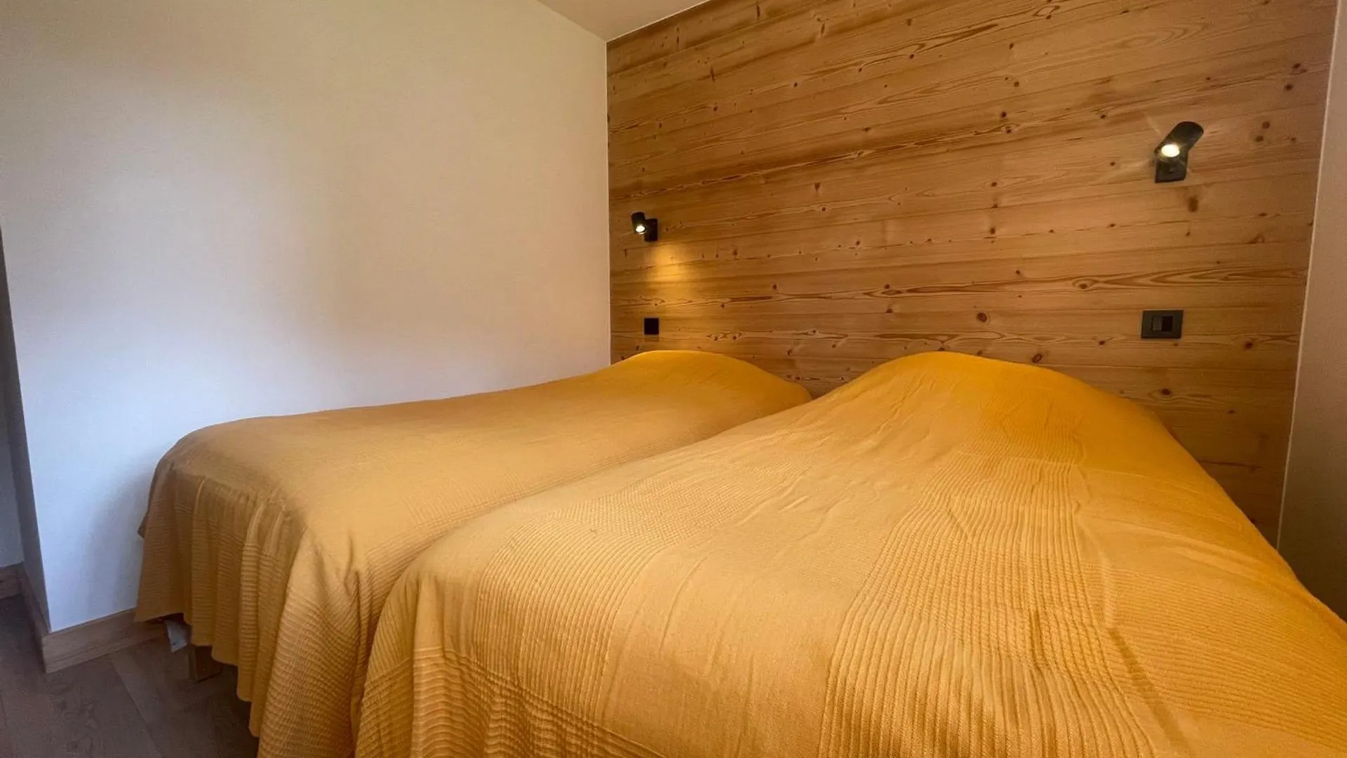 Apartment Appartement Moderne T4 Avec Jardin Dans Residence Neuve - Fr-1-624-167 Samoëns