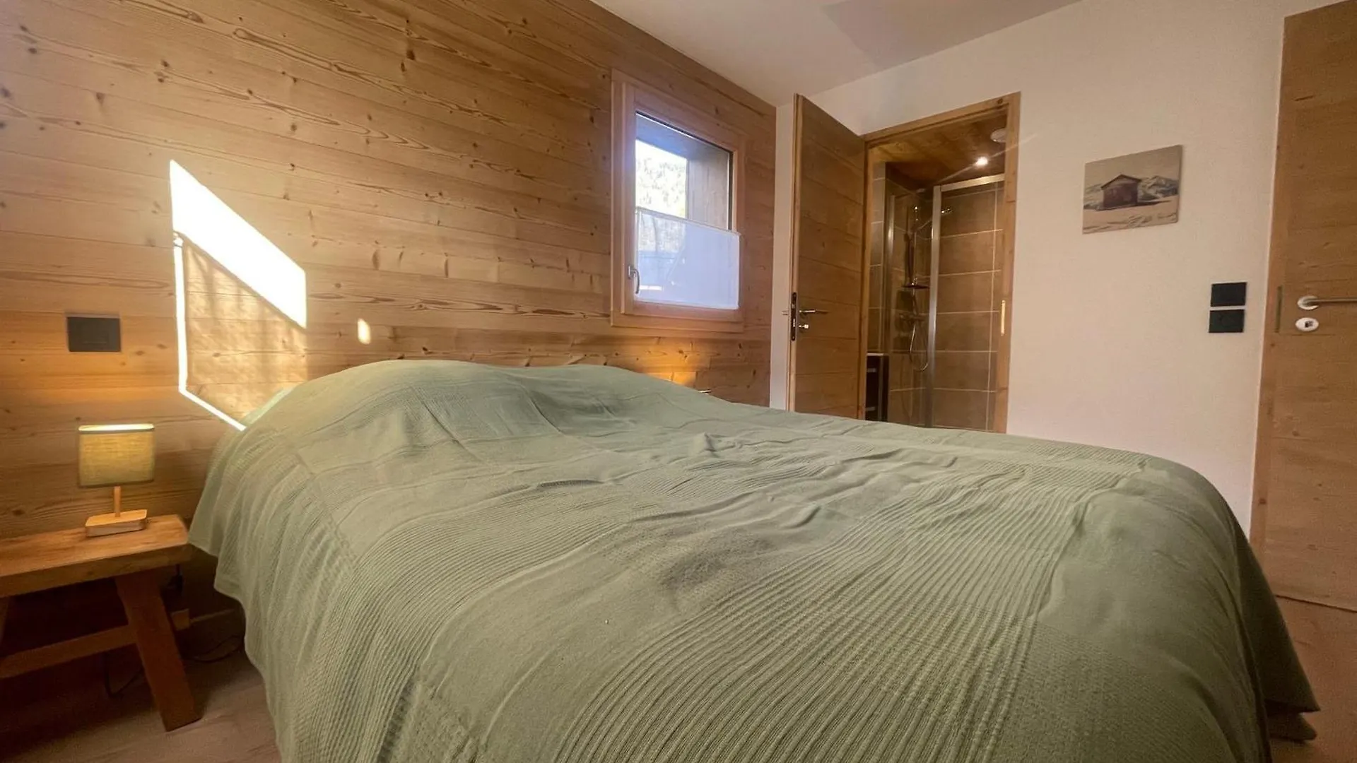 Appartement Moderne T4 Avec Jardin Dans Residence Neuve - Fr-1-624-167 Samoëns